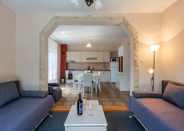 Maslina Ferienhaus *