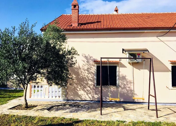 Maslina Ferienhaus *