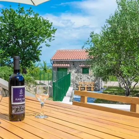Maslina Holiday home