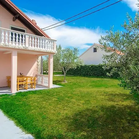 Prázdninový dům Maslina *