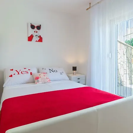 Maslina Holiday home *