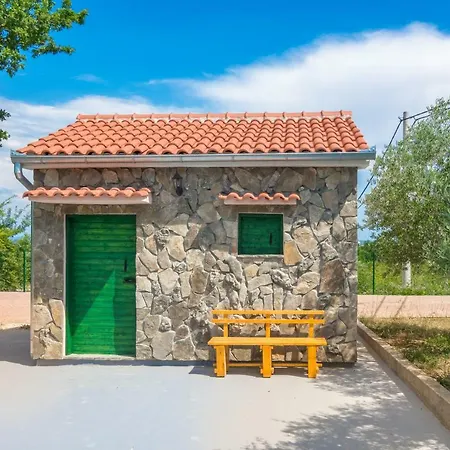 Maslina Holiday home